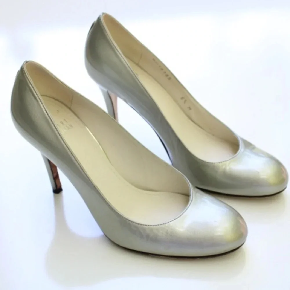 Stuart Weitzman pumps